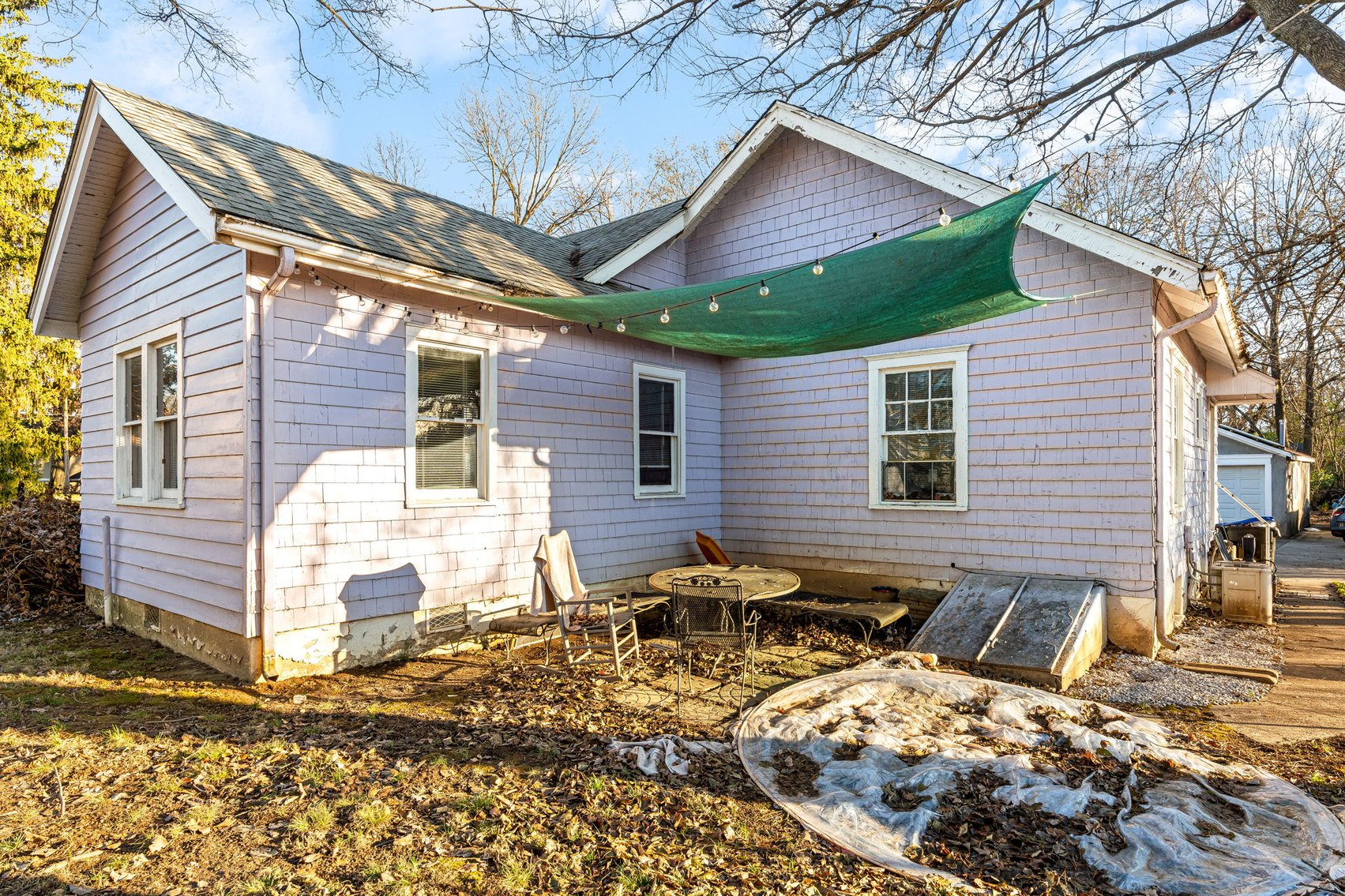 Image for 164 N Galt Ave-ONLINE AUCTION ONLY-BIDDING HAS STARTED