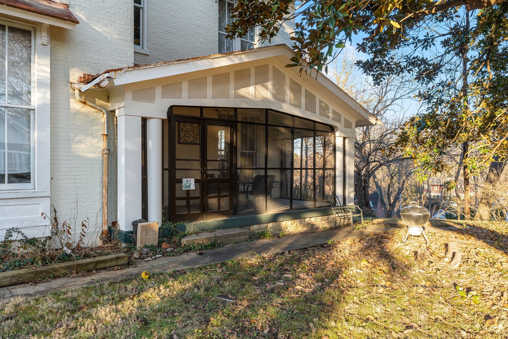 Image for 168 N Galt Ave-ONLINE AUCTION ONLY-BIDDING HAS STARTED