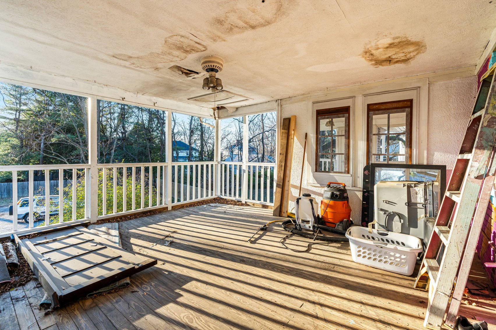 Image for 172 N Galt Ave-ONLINE AUCTION ONLY-BIDDING HAS STARTED