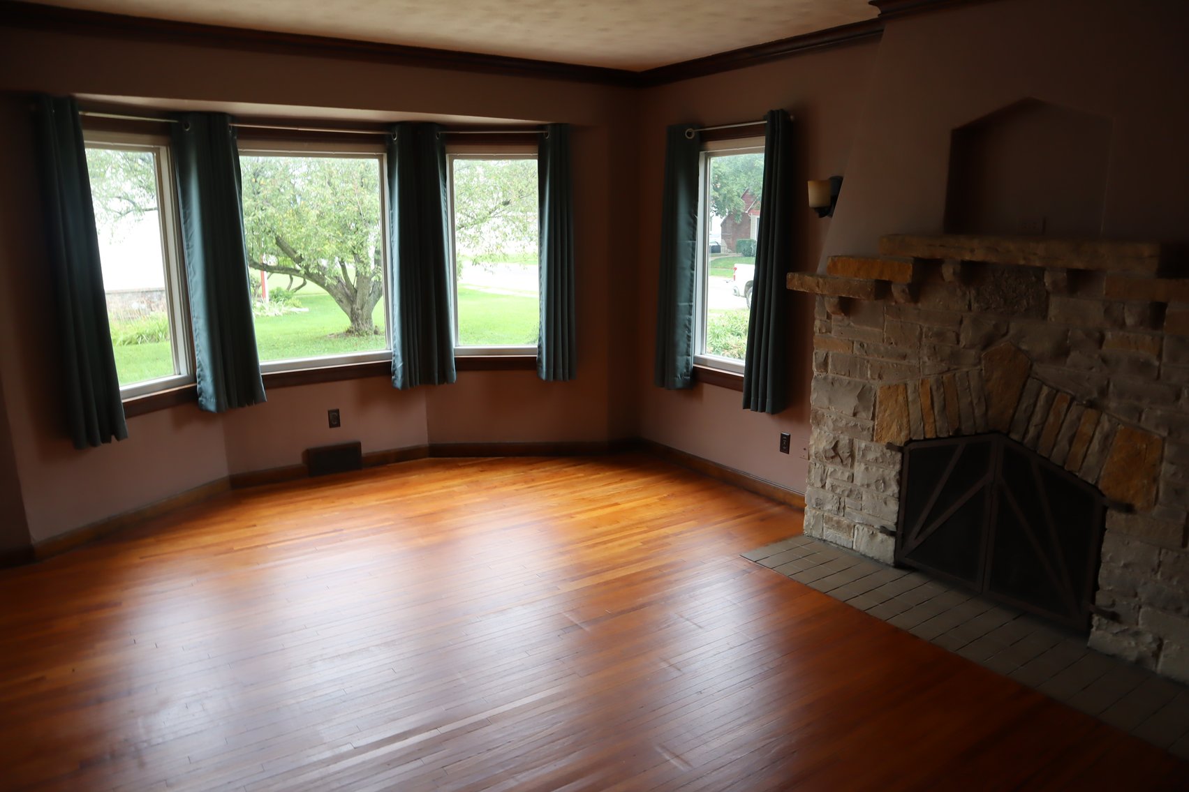 Image for 21 Red Oak Road  Walnut, IL