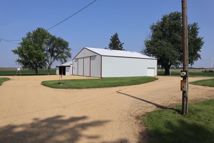 Image for Walnut Country Property!