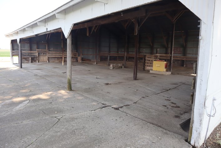 Image for Walnut Country Property!