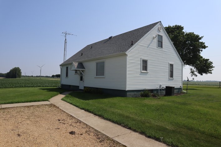 Image for Walnut Country Property!