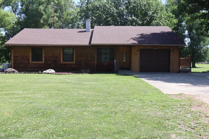 Image for 402 South Main New Bedford, IL