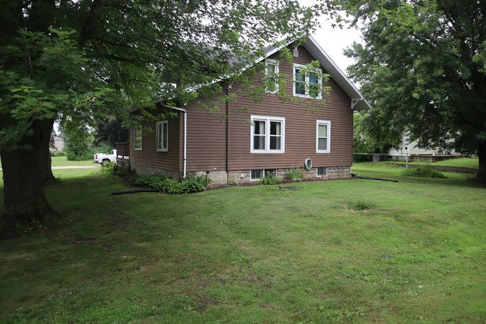 Image for New Listing In New Bedford, IL