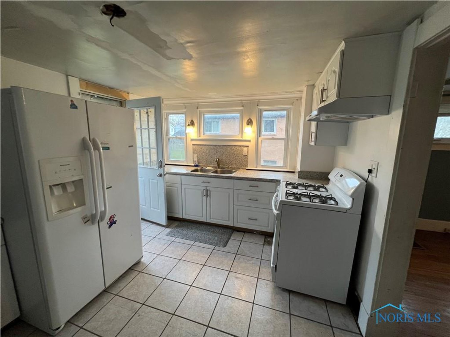 Image for MINIMUM BID AUCTION $39,000! 2903 111th St