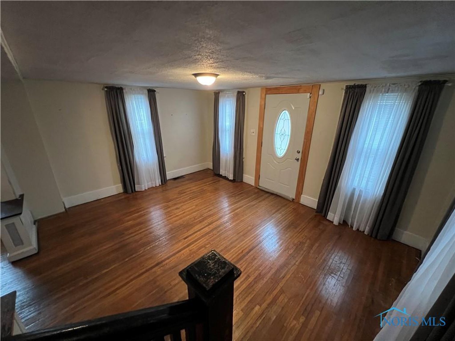 Image for MINIMUM BID AUCTION $39,000! 2903 111th St