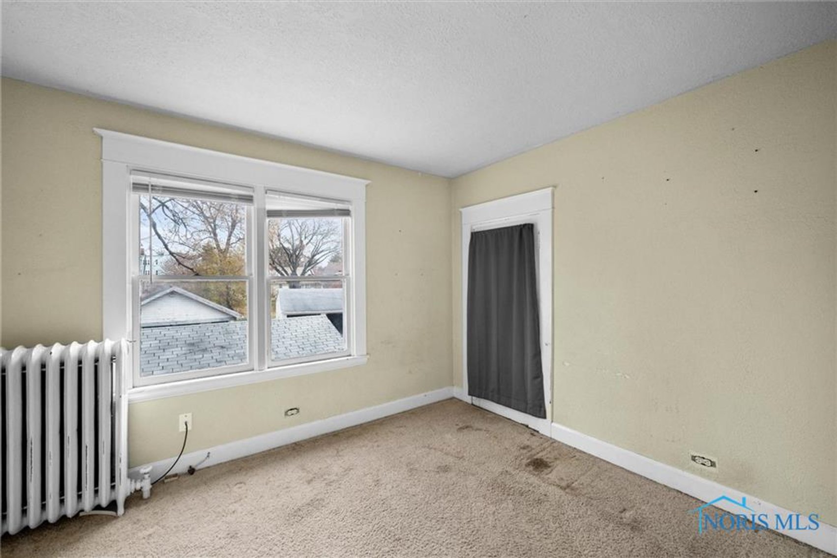 Image for MINIMUM BID AUCTION $70,000! 1333 Kenyon Dr