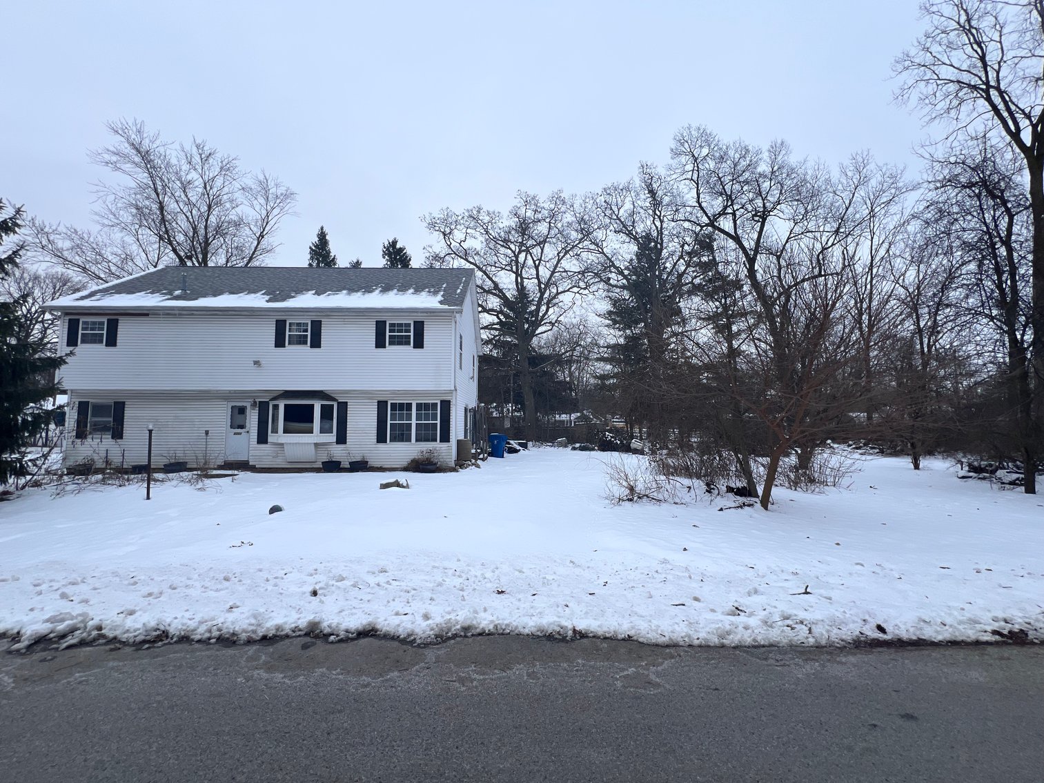 Image for MINIMUM BID AUCTION $139,000! 2250 Manoa Rd