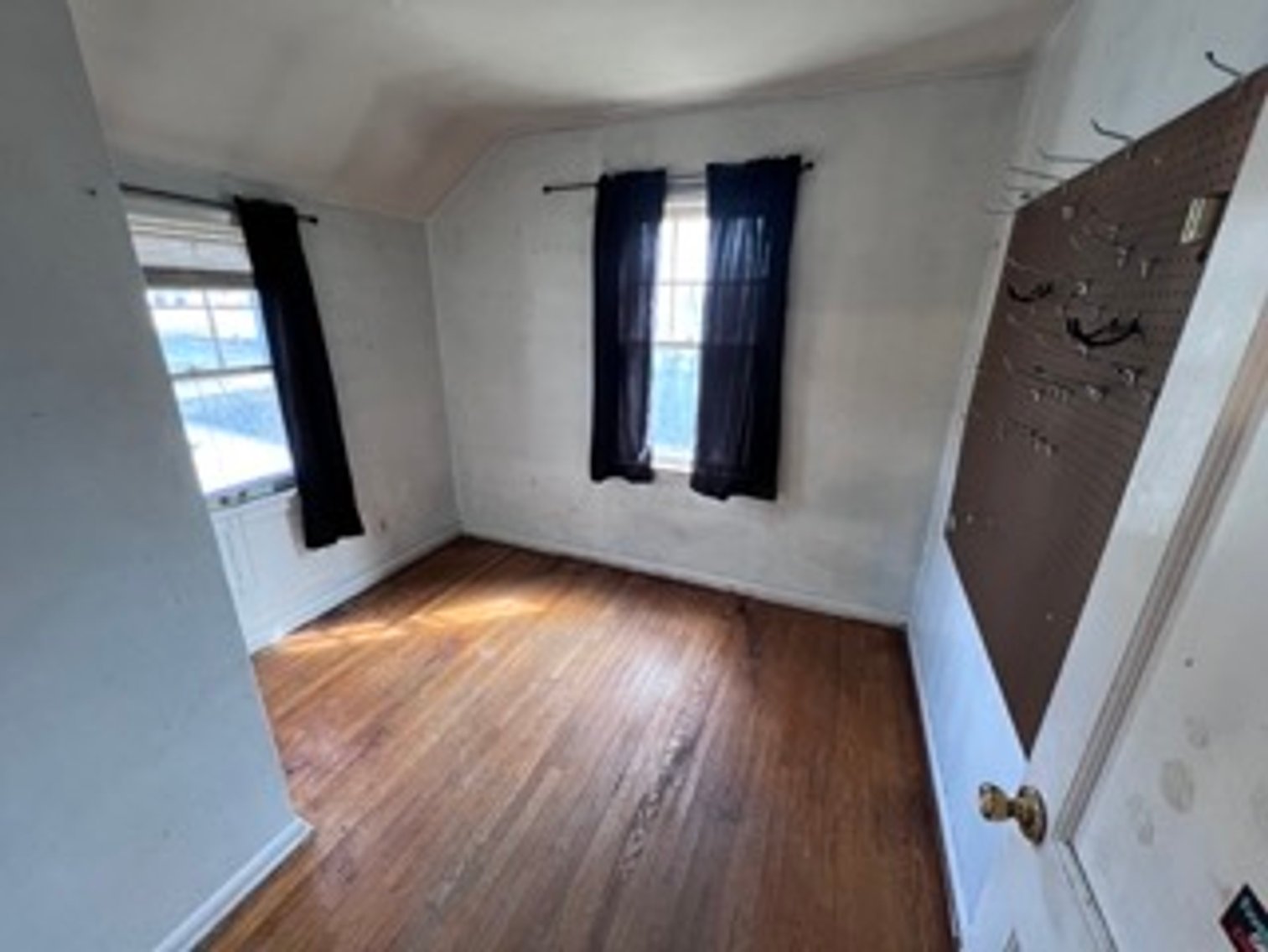 Image for MINIMUM BID AUCTION $55,000! 4102 Lyman Rd