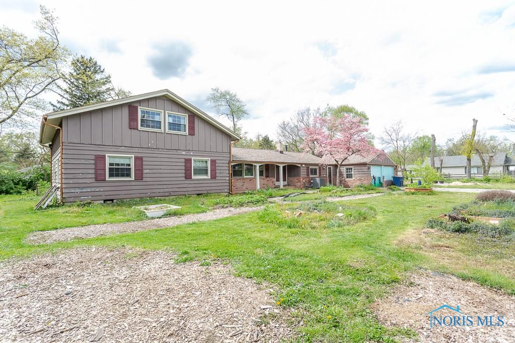 Image for MINIMUM BID AUCTION $129,000! 1034 Nela Pkwy