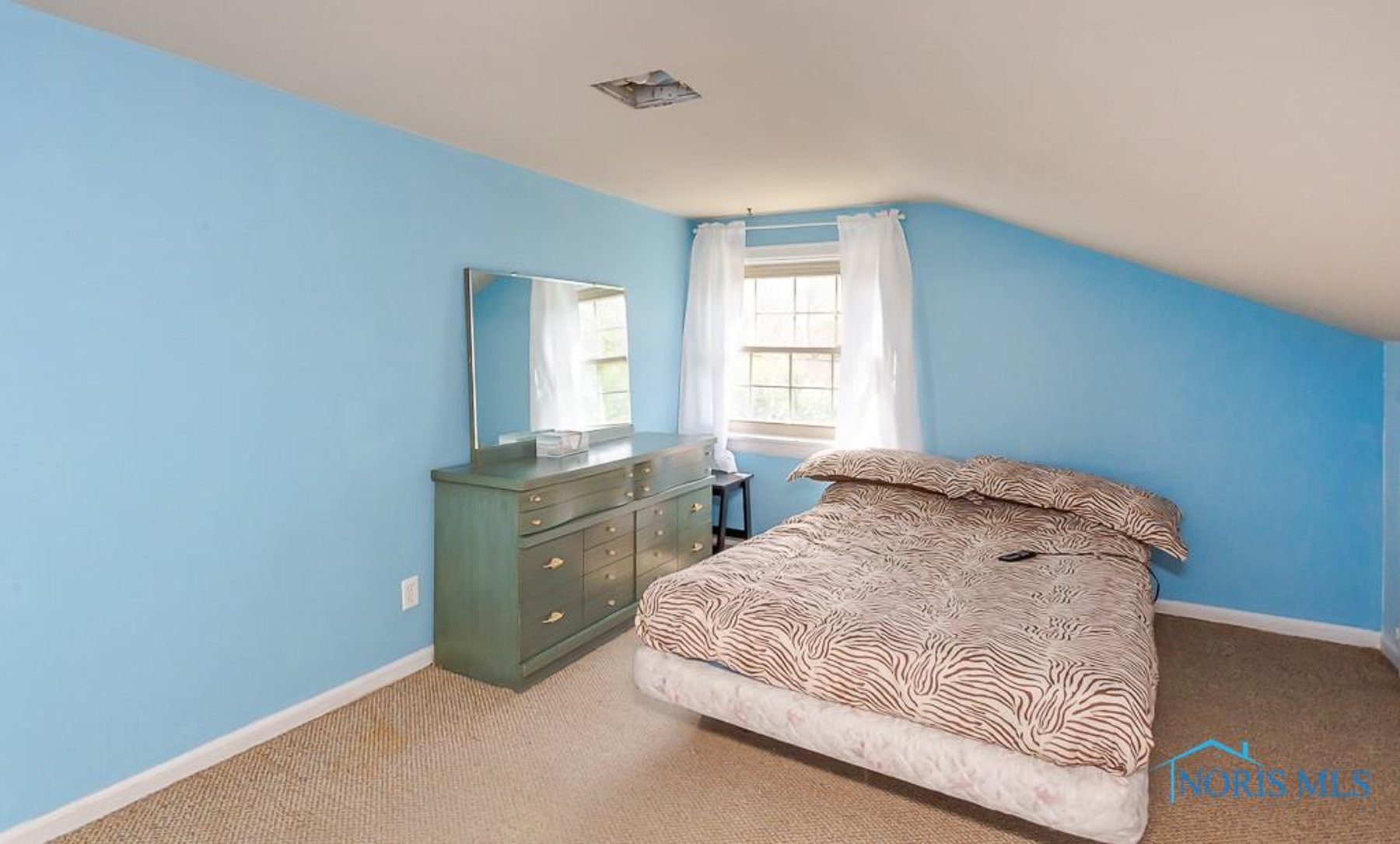 Image for MINIMUM BID AUCTION $129,000! 1034 Nela Pkwy