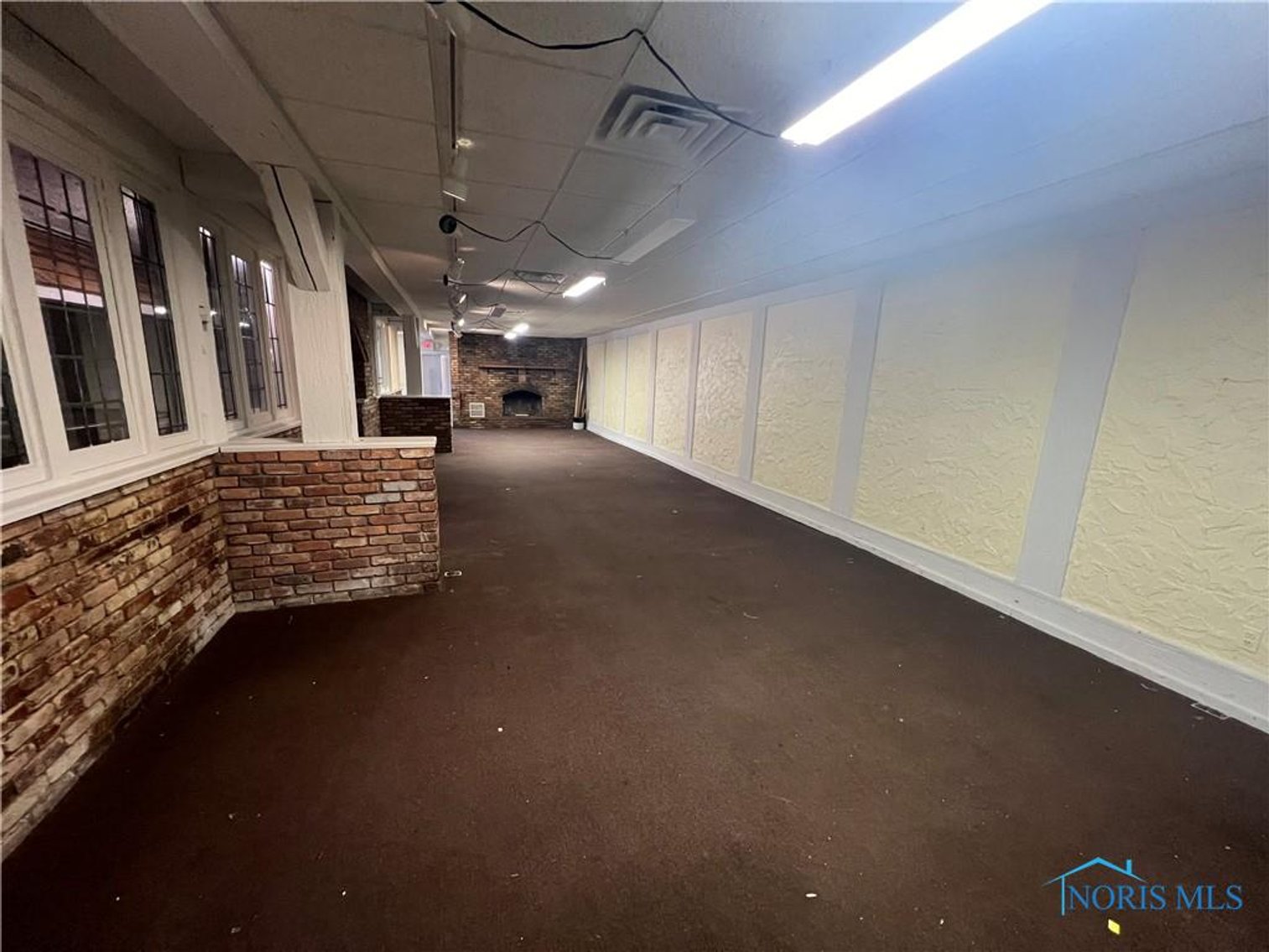 Image for MINIMUM BID AUCTION $75,000! 2022 Woodville Rd.