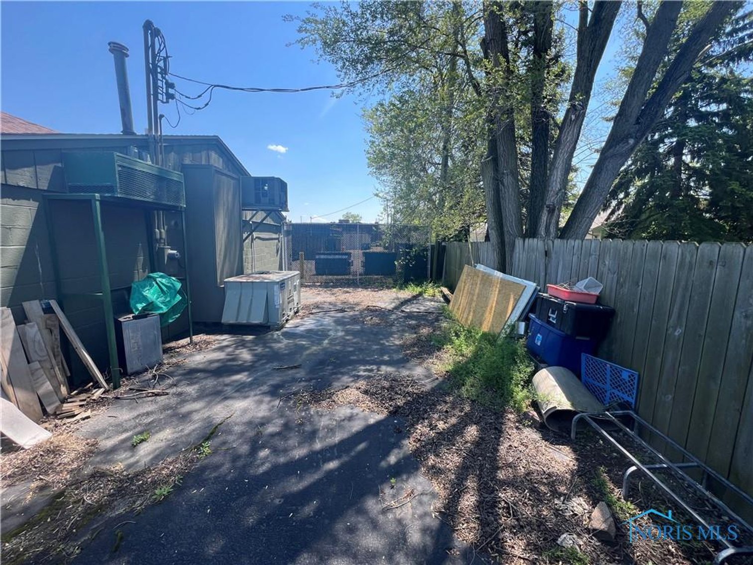 Image for MINIMUM BID AUCTION $75,000! 2022 Woodville Rd.