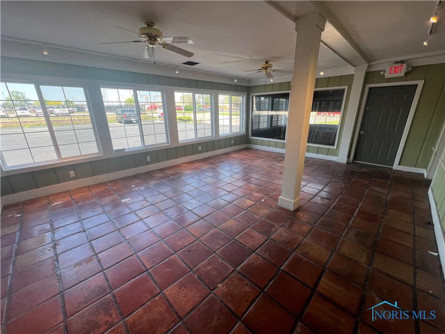 Image for MINIMUM BID AUCTION $75,000! 2022 Woodville Rd.