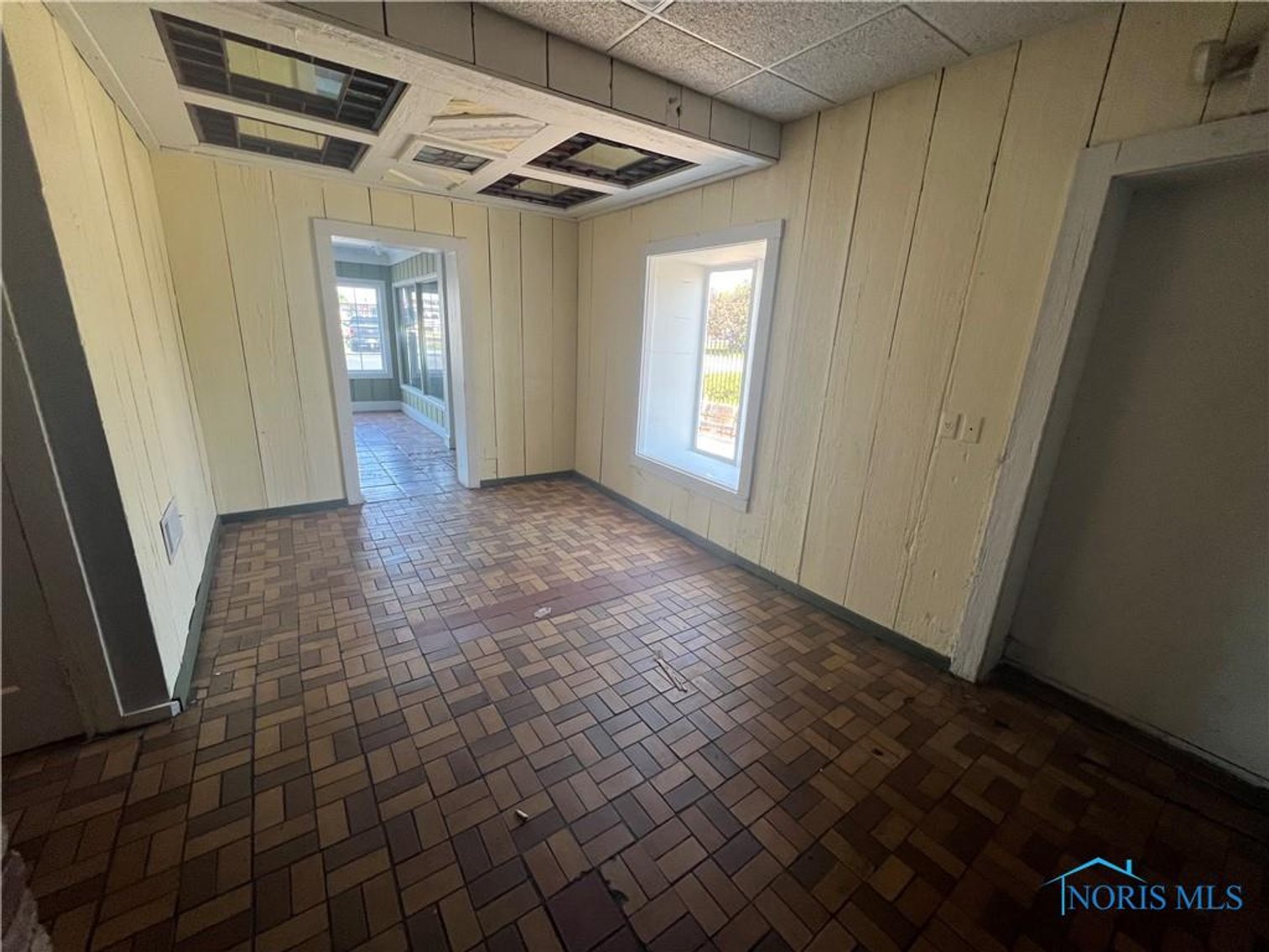 Image for MINIMUM BID AUCTION $75,000! 2022 Woodville Rd.