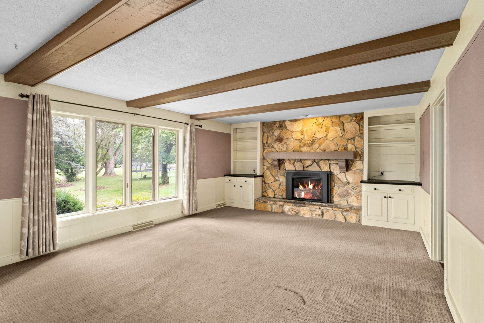 Image for MINIMUM BID AUCTION $250,000! 2427 Knights Hill Lane