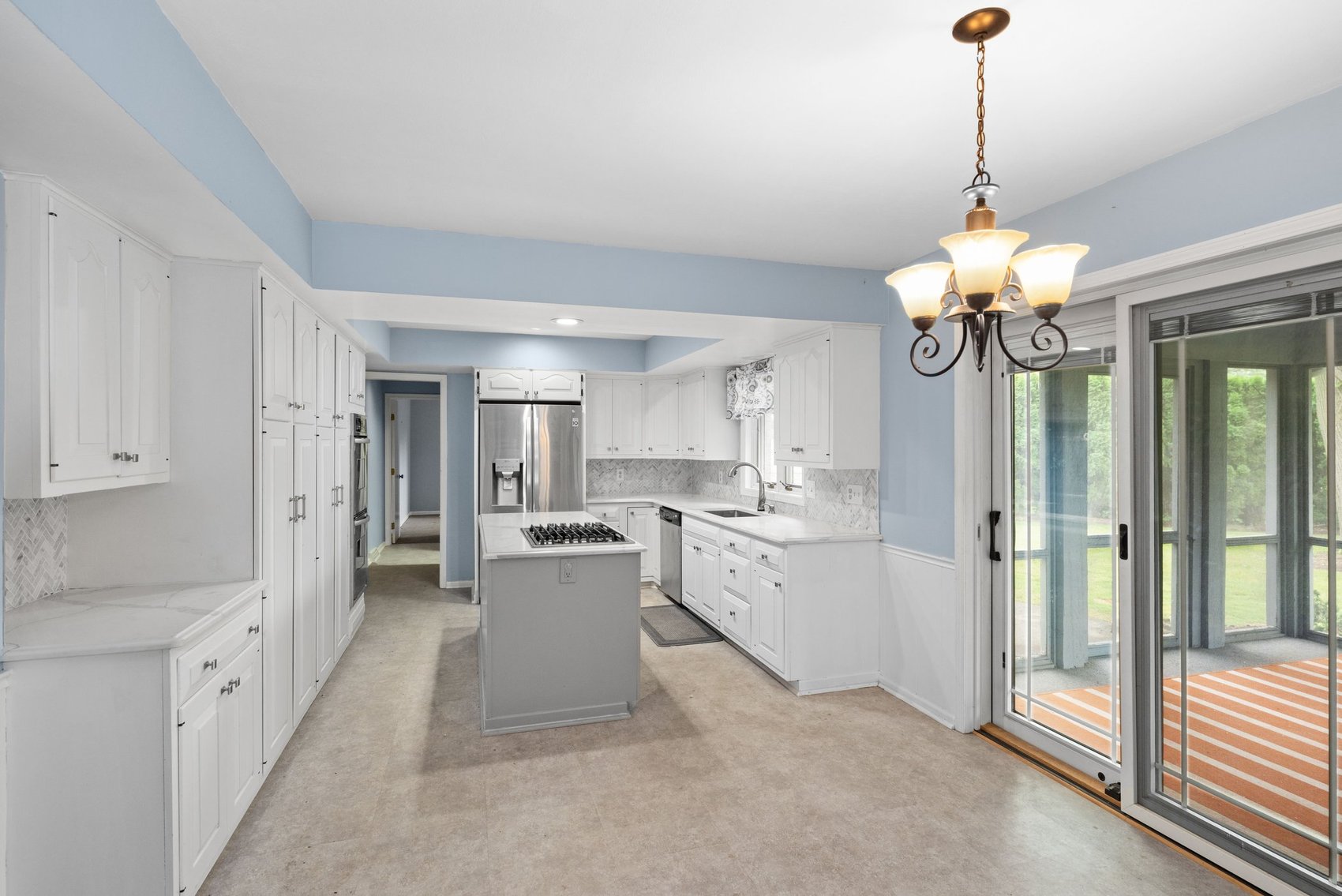 Image for MINIMUM BID AUCTION $250,000! 2427 Knights Hill Lane