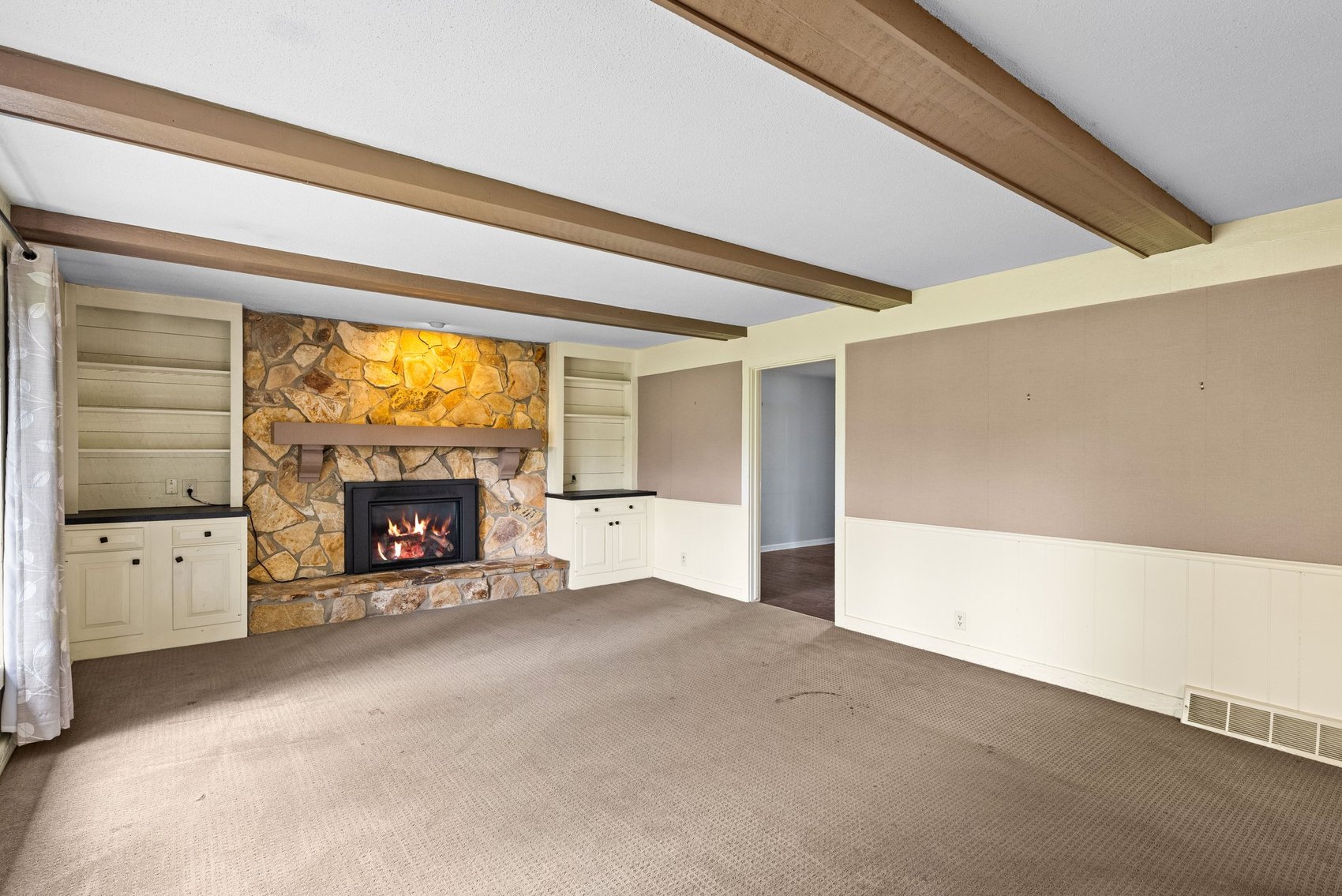 Image for MINIMUM BID AUCTION $250,000! 2427 Knights Hill Lane