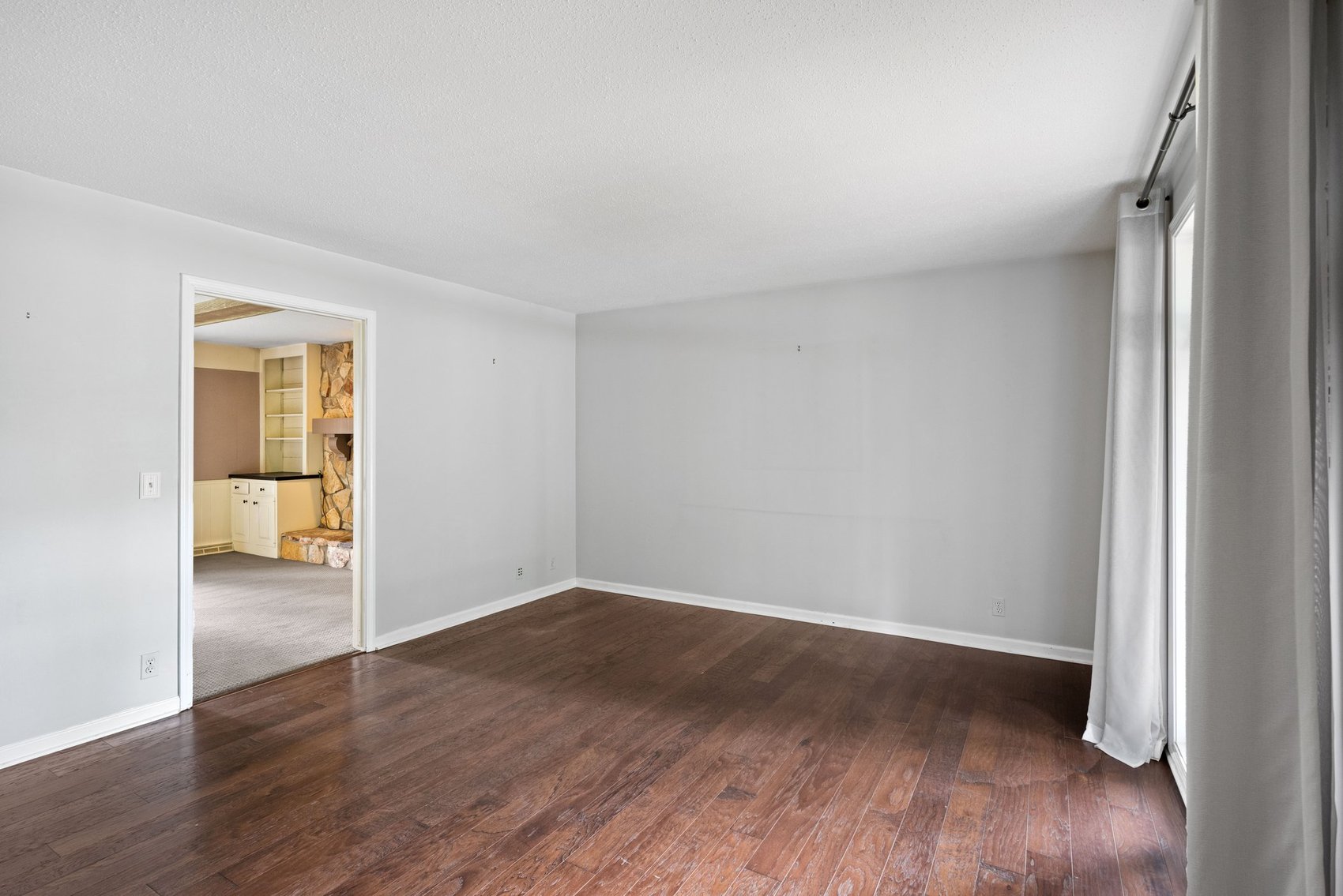 Image for MINIMUM BID AUCTION $250,000! 2427 Knights Hill Lane