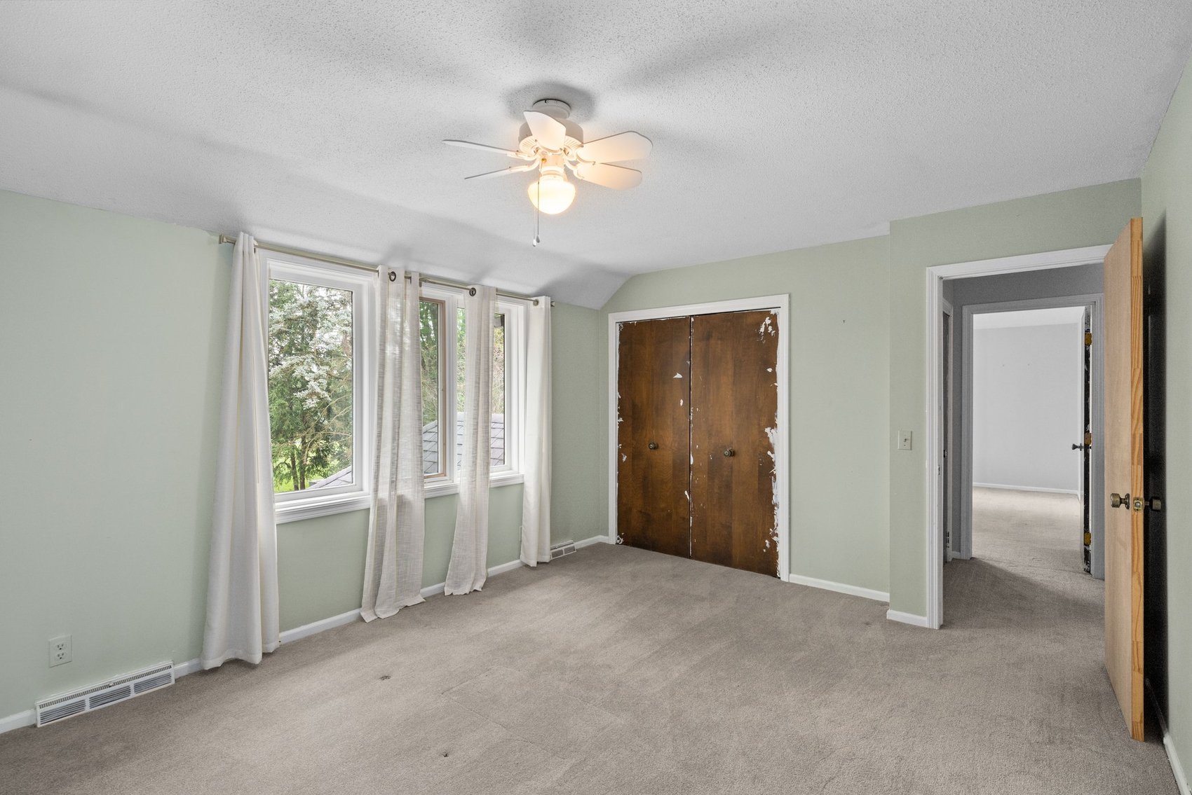 Image for MINIMUM BID AUCTION $250,000! 2427 Knights Hill Lane