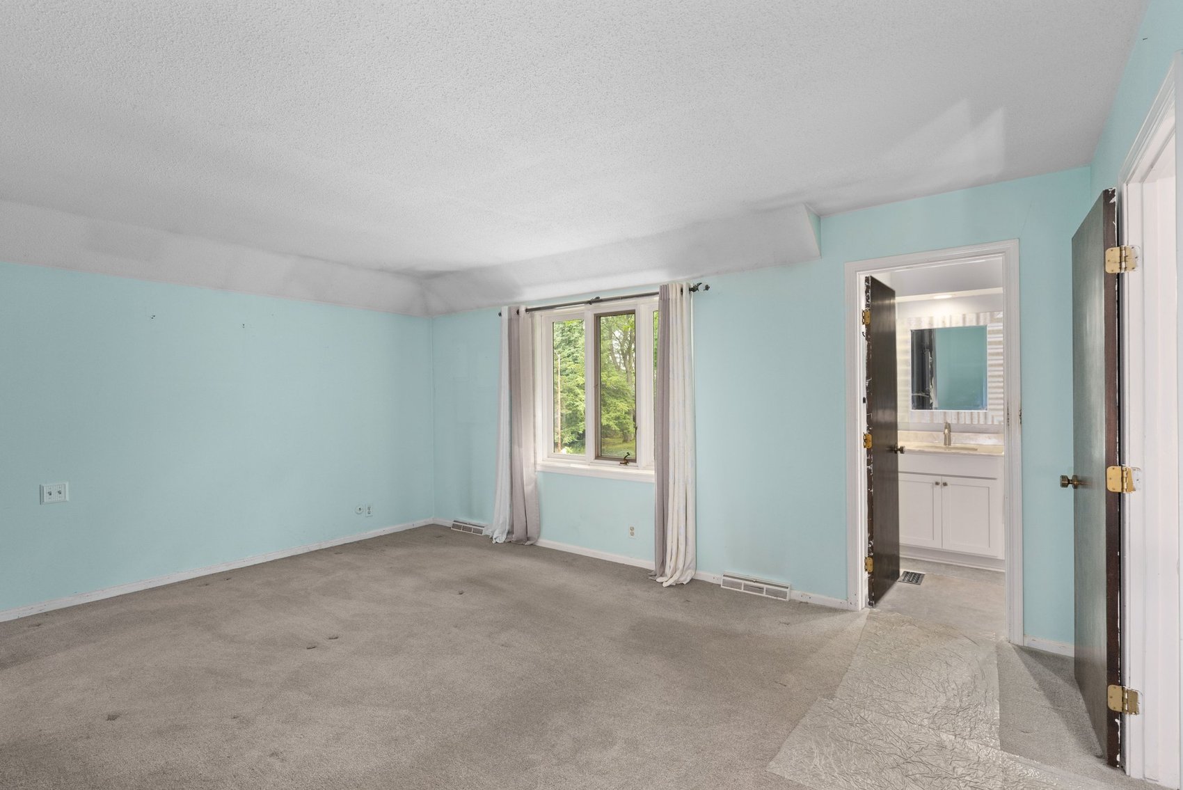 Image for MINIMUM BID AUCTION $250,000! 2427 Knights Hill Lane