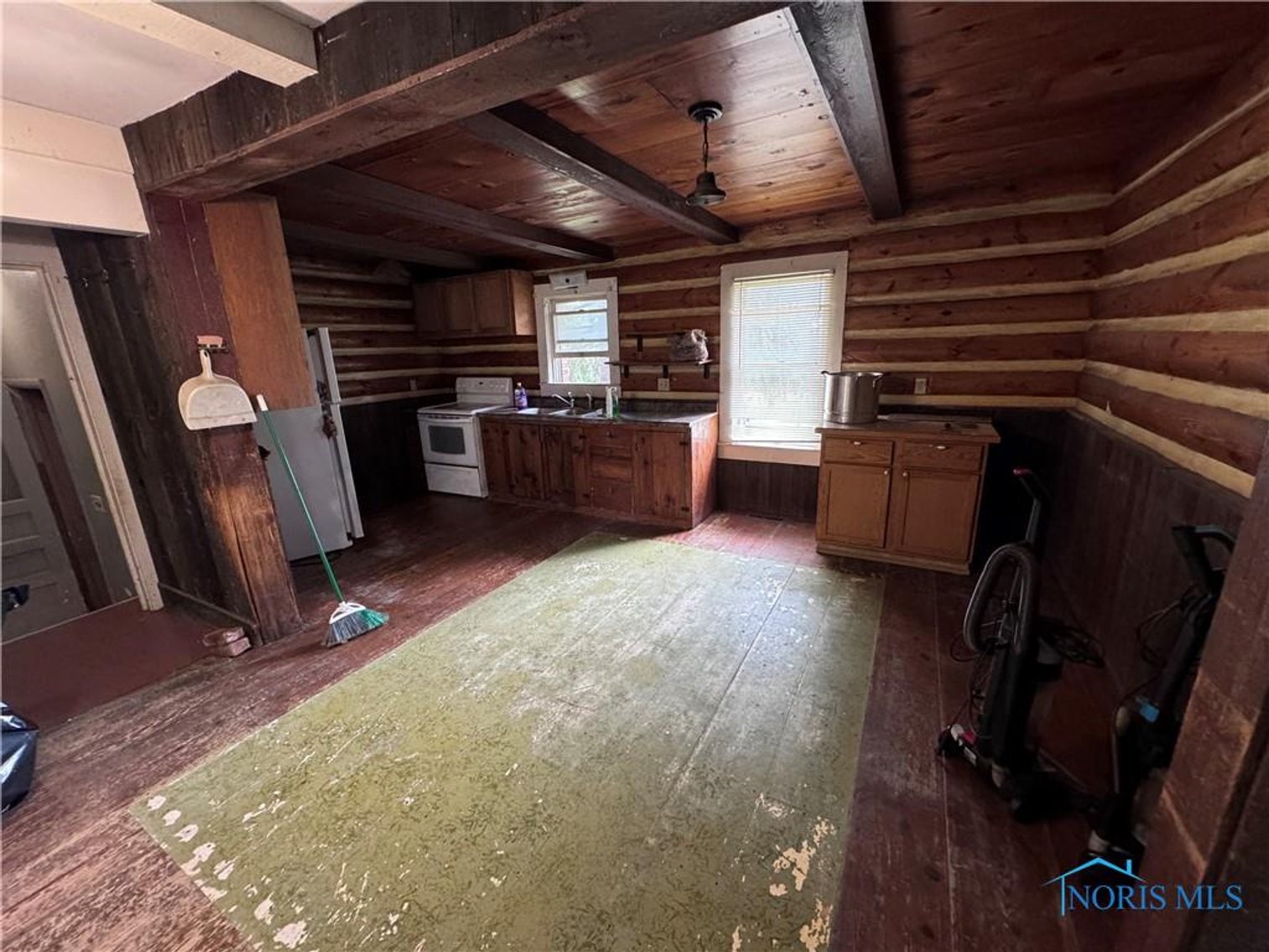 Image for MINIMUM BID AUCTION $99,000! 7343 Finzel Rd