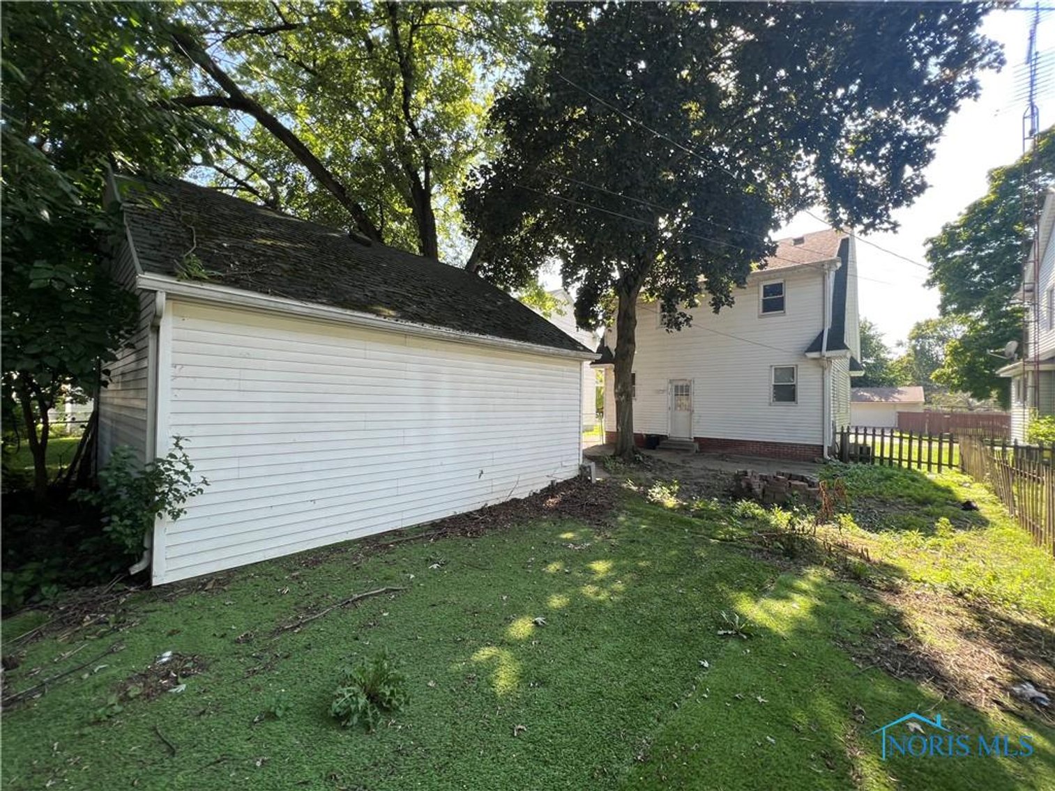 Image for MINIMUM BID AUCTION $70,000! 4548 Commonwealth Ave