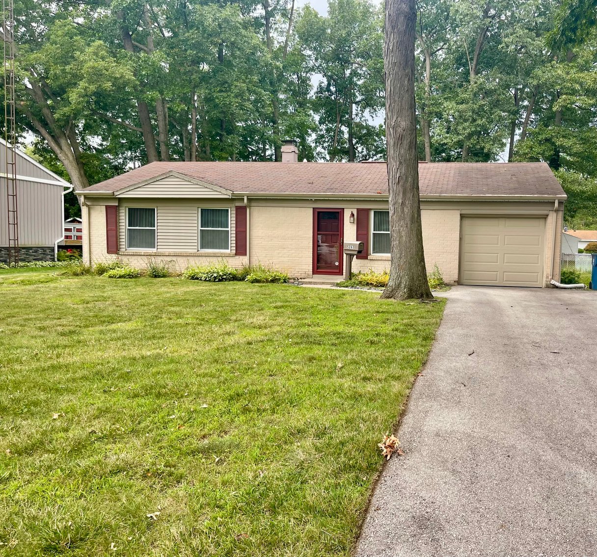 Image for MINIMUM BID AUCTION $89,000! 5263 Burgess Dr