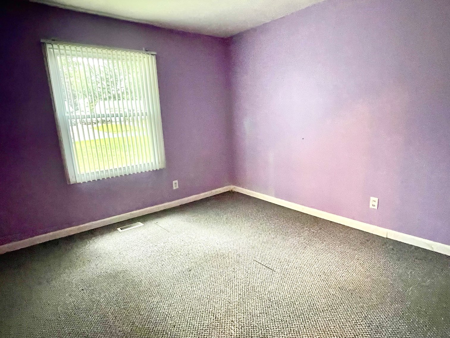 Image for MINIMUM BID AUCTION $89,000! 5263 Burgess Dr