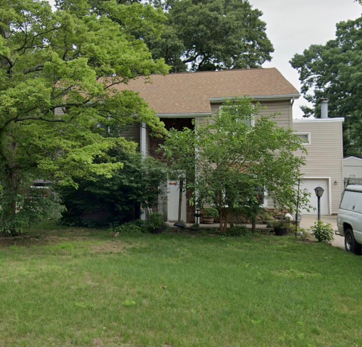 Image for MINIMUM BID AUCTION $149,000! 7044 Washington Dr