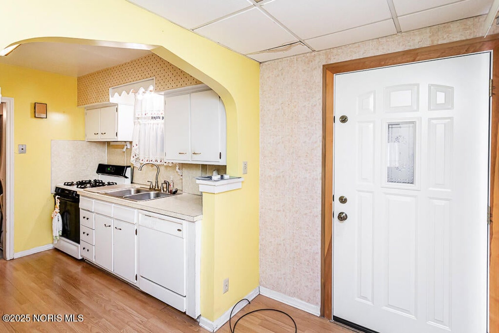 Image for MINIMUM BID AUCTION $99,000! 2149 Westbrook