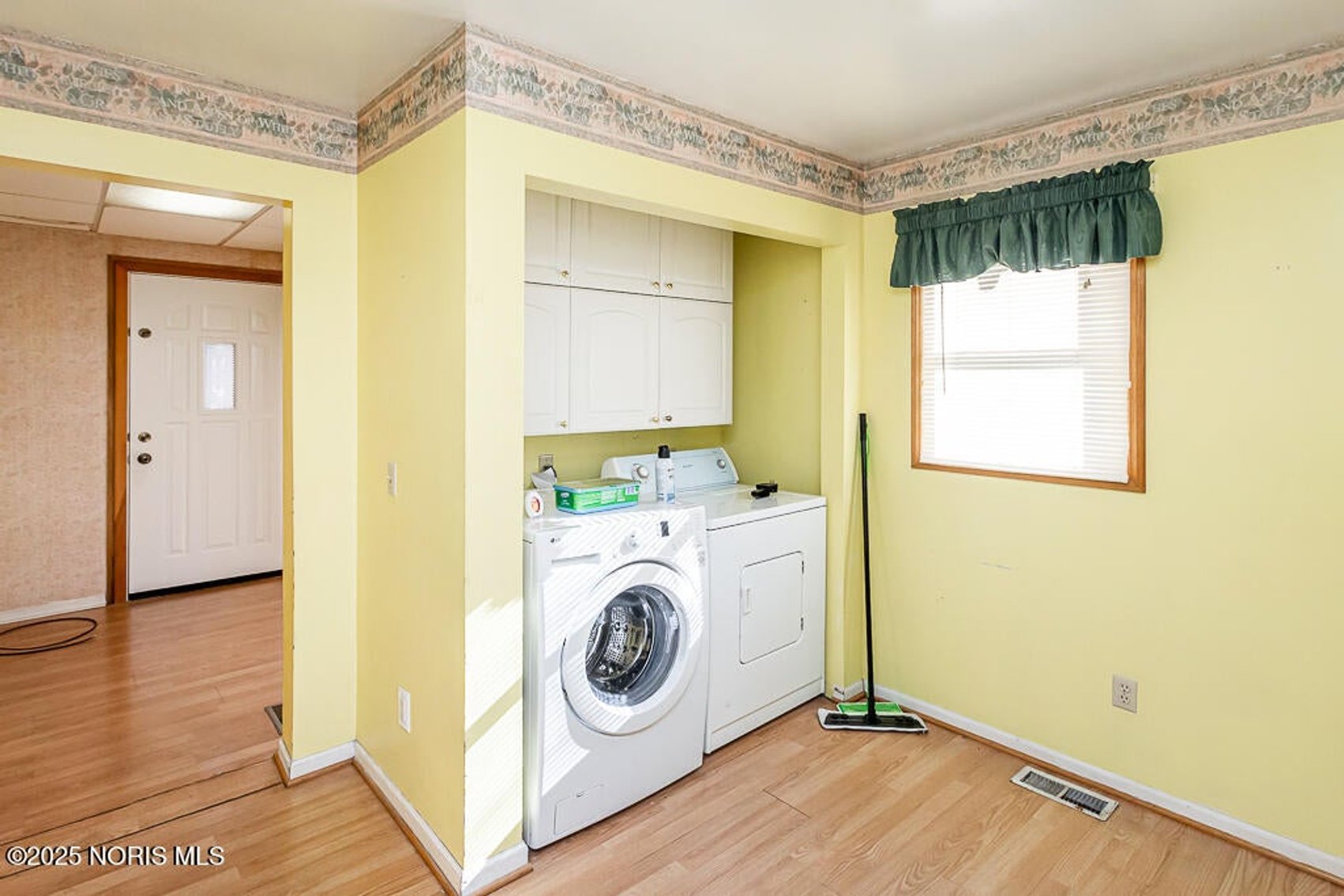 Image for MINIMUM BID AUCTION $99,000! 2149 Westbrook