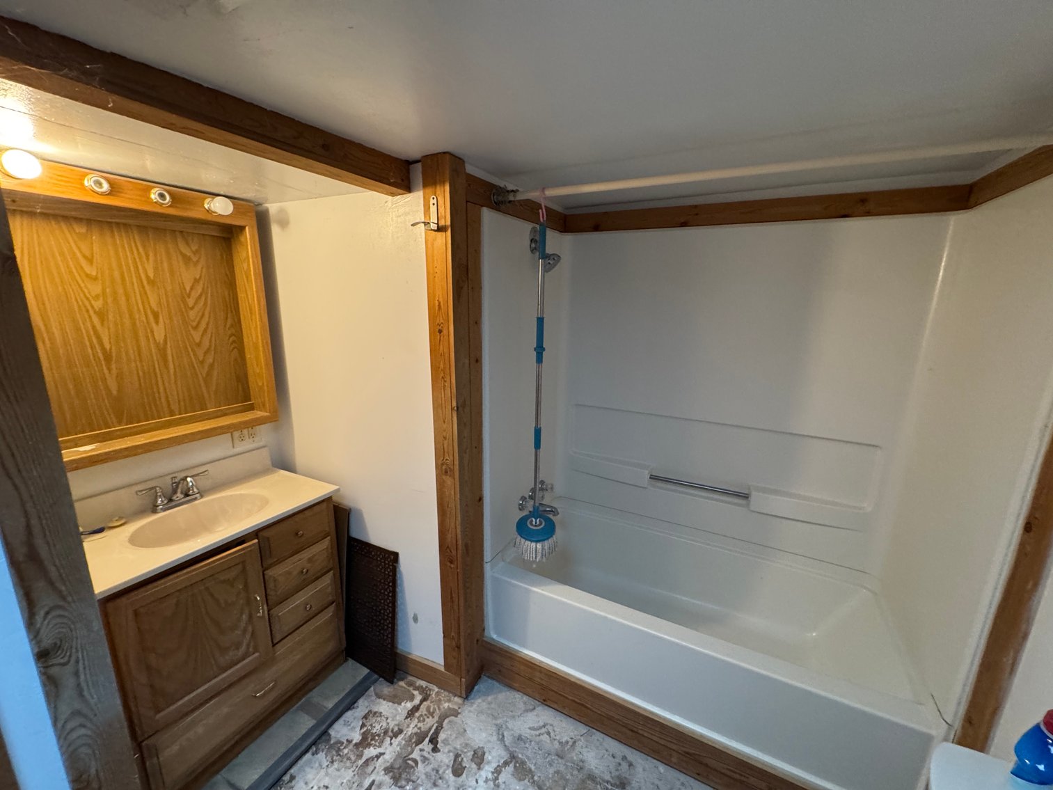 Image for MINIMUM BID AUCTION $175,000! 2046 Duchesse Dr