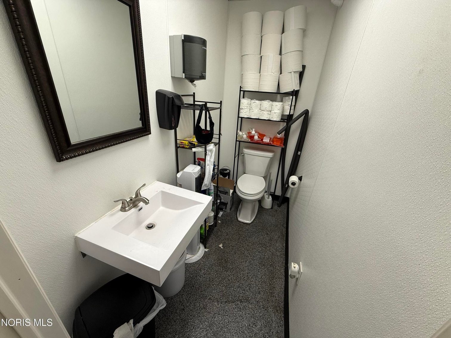 Image for Turn Key Business Auction! The Orginal Royal Pizza