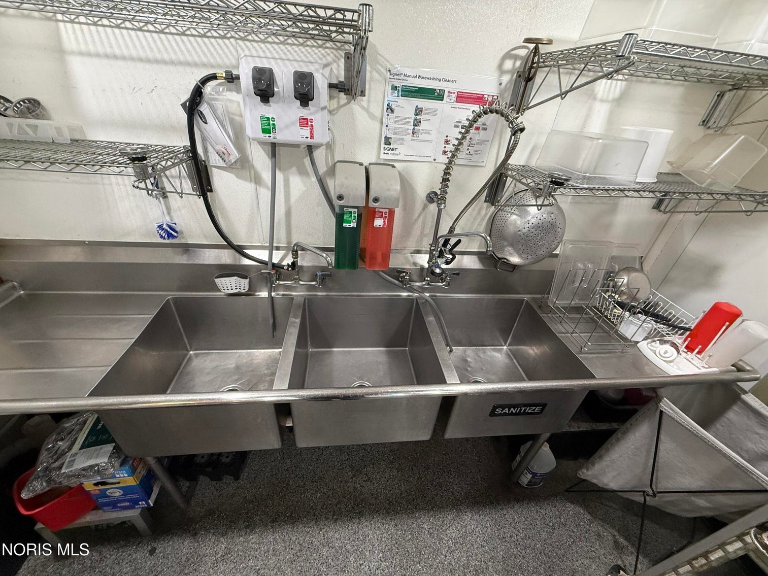 Image for Turn Key Business Auction! The Orginal Royal Pizza