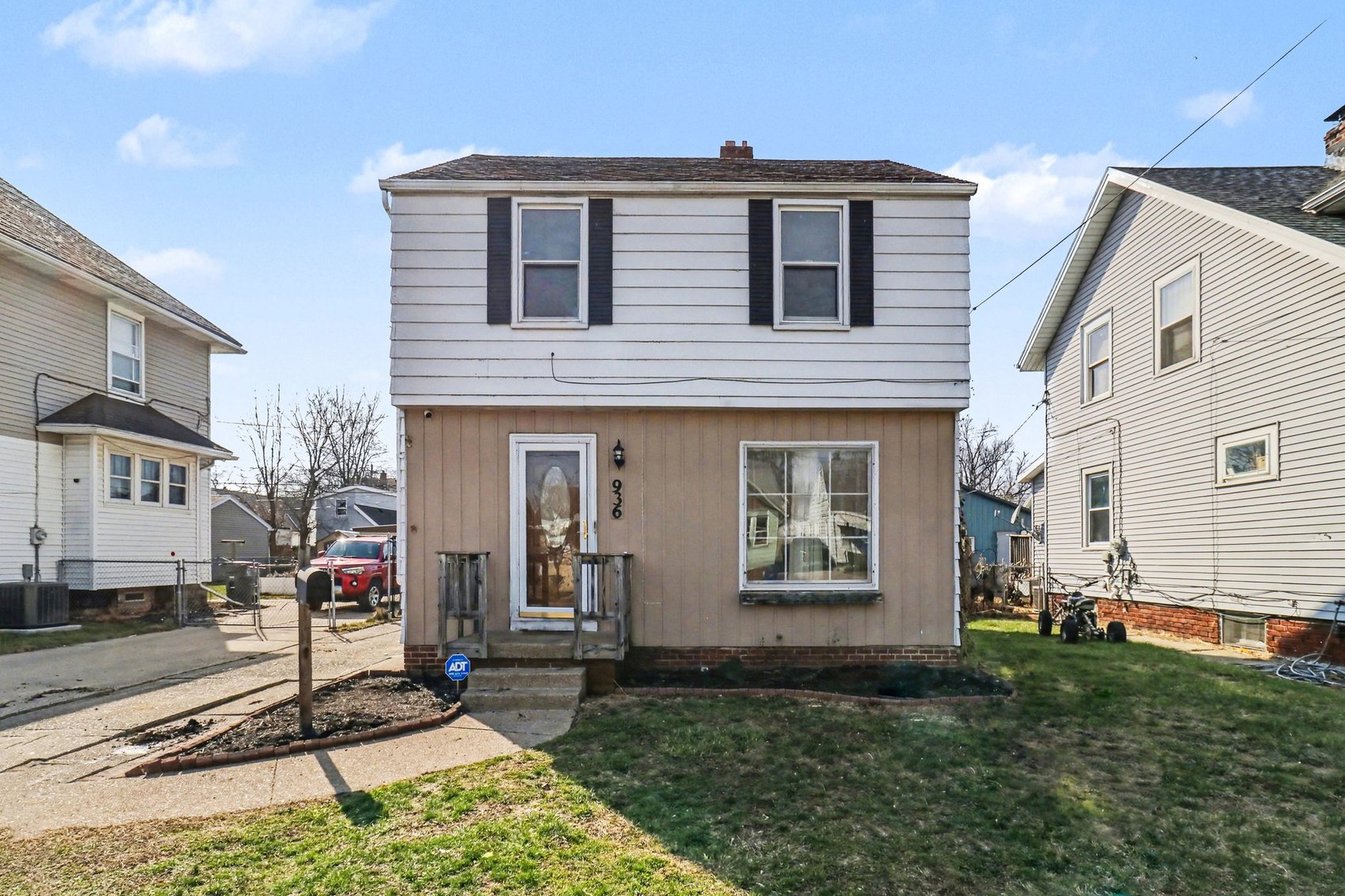 Image for MINIMUM BID AUCTION $39,000! 936 Atlantic Ave