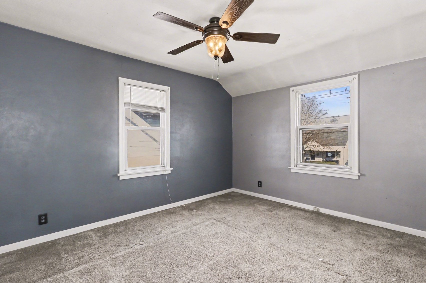 Image for MINIMUM BID AUCTION $39,000! 936 Atlantic Ave