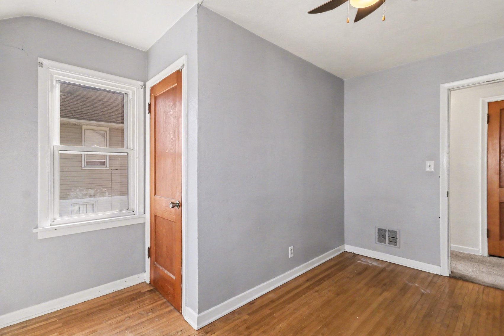 Image for MINIMUM BID AUCTION $39,000! 936 Atlantic Ave