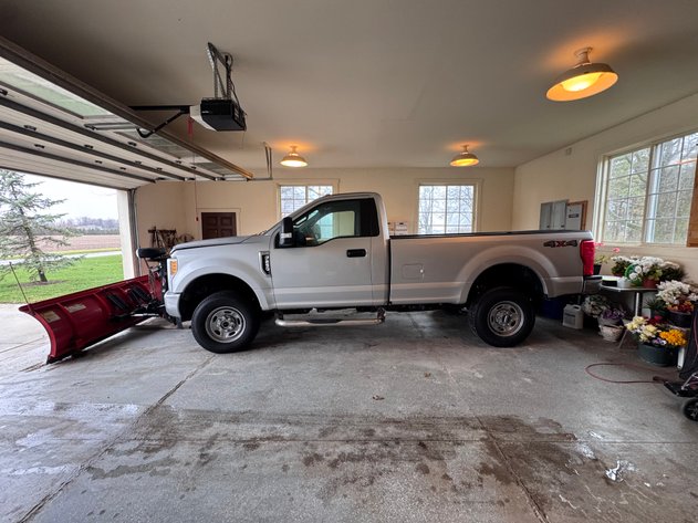 Image for PRATT FAMILY FARMS ARRROWHEADS, TRUCK AND FIREARM COLLECTION ONLINE ONLY AUCTION!