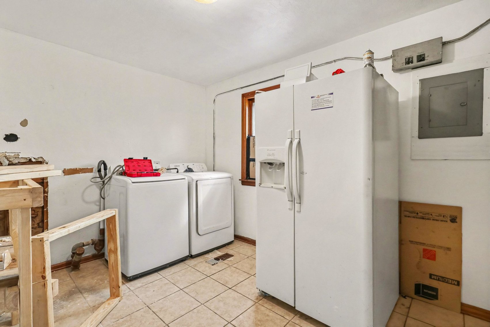 Image for MINIMUM BID AUCTION $39,000! 114 N Main st