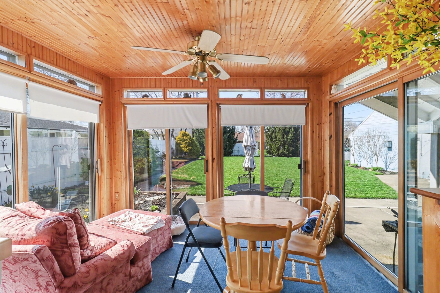 Image for MINIMUM BID AUCTION $225,000! 5930 N River Rd