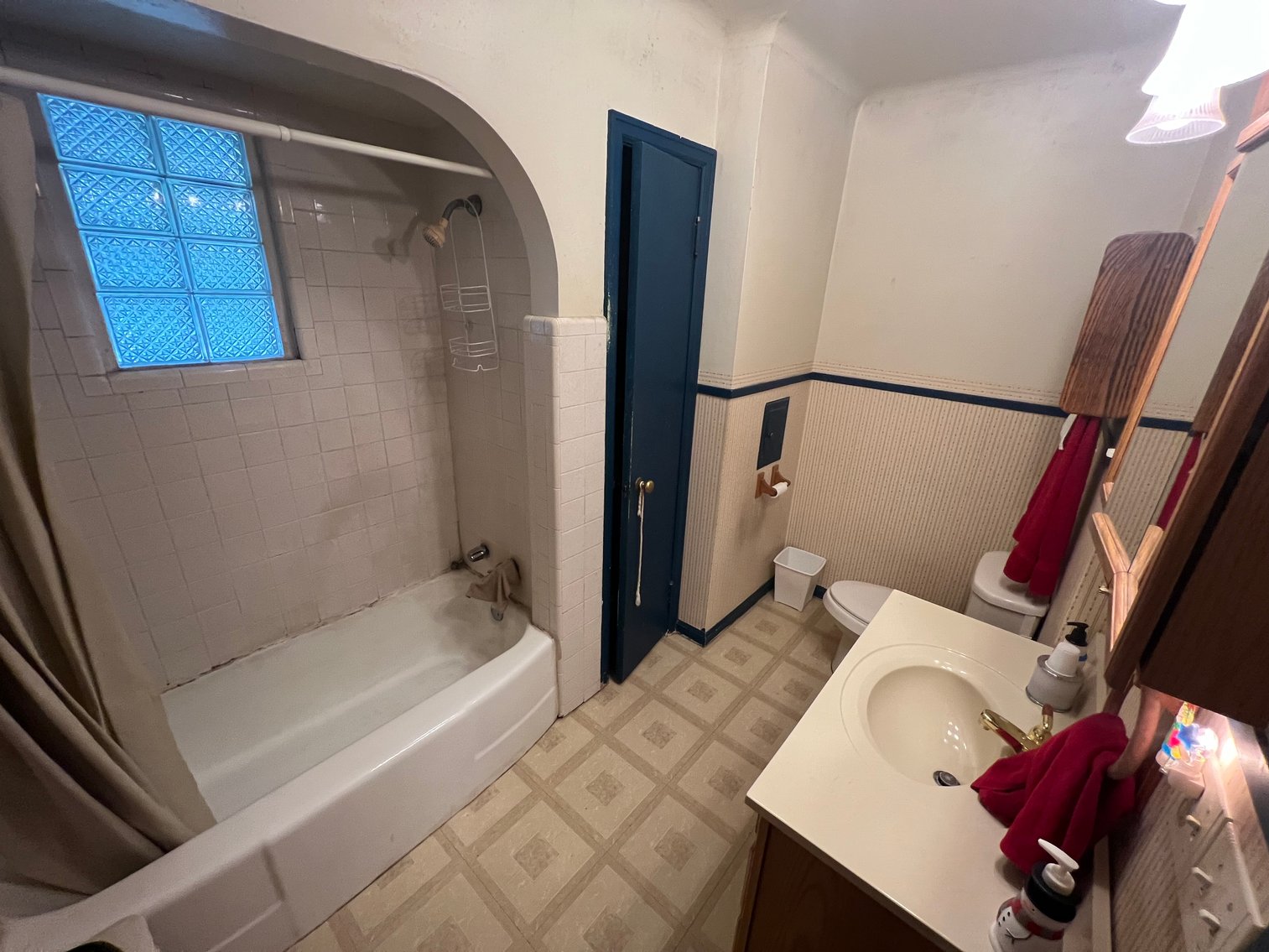 Image for MINIMUM BID AUCTION $89,000! 1174 Elco ave