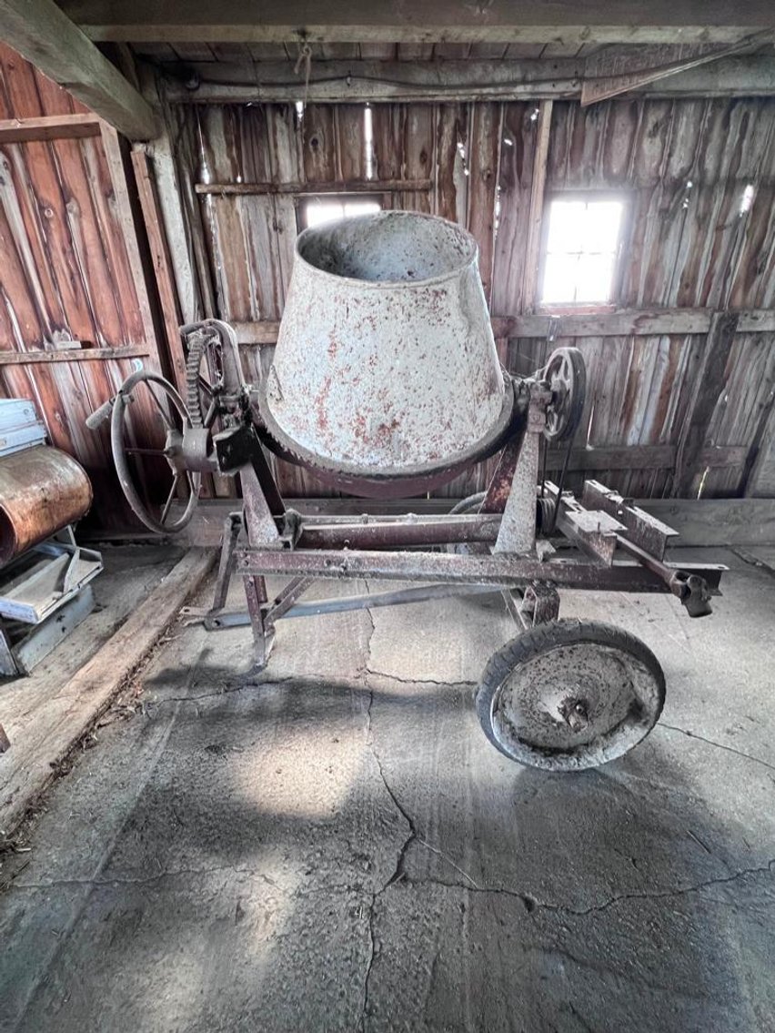 Image for ANTIQUE PLOWS, HAND TOOLS AND TOY TRACTORS ONLINE ONLY AUCTION