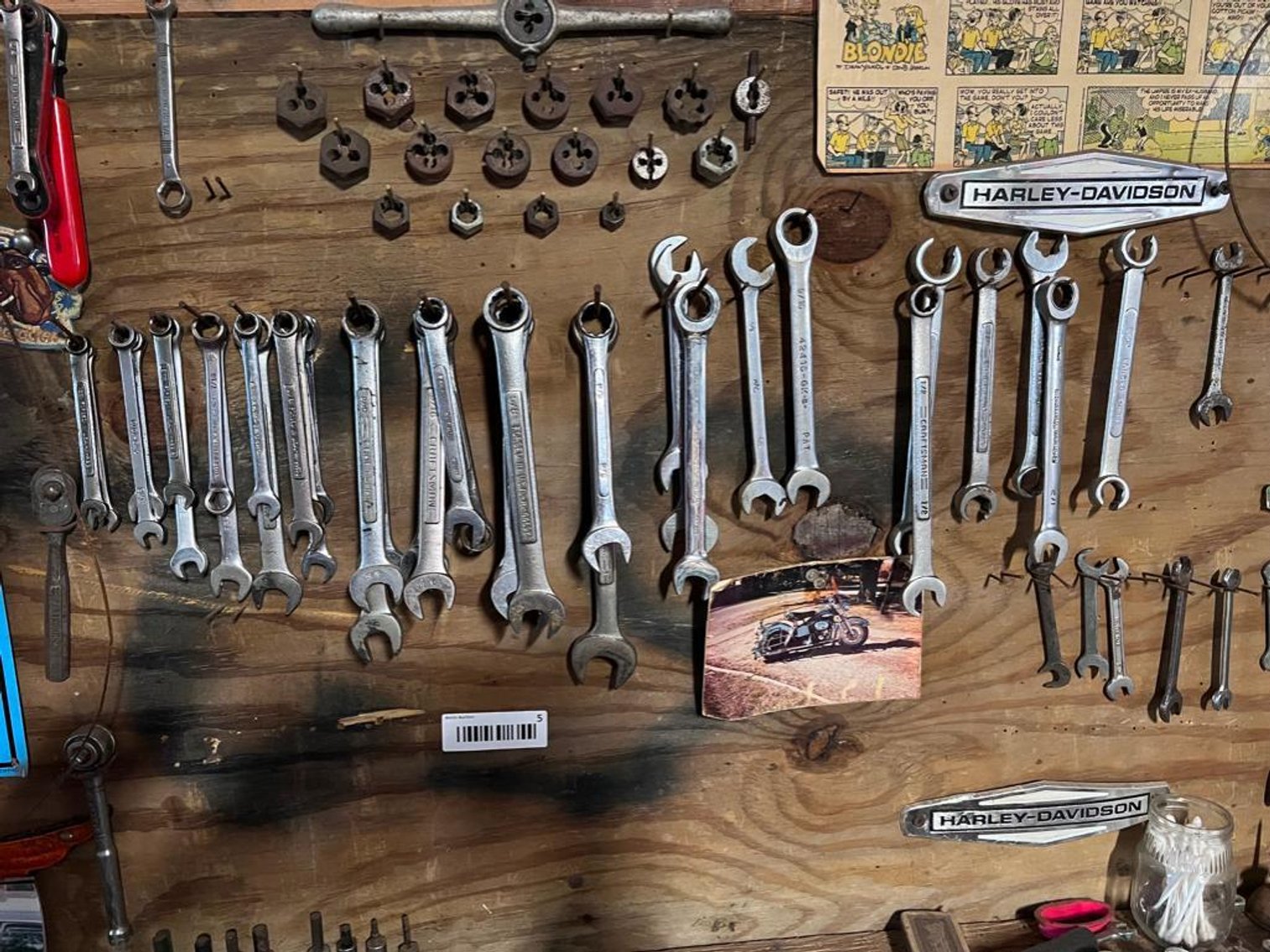 Image for TOOLS, DECORATIONS AND ANTIQUES ONLINE ONLY AUCTION