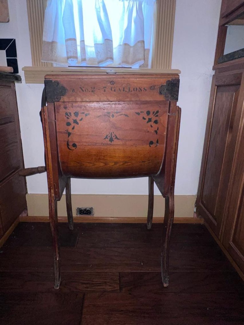 Image for OIL LAMPS, CLOCKS, ANTIQUES AND MORE ONLINE ONLY AUCTION