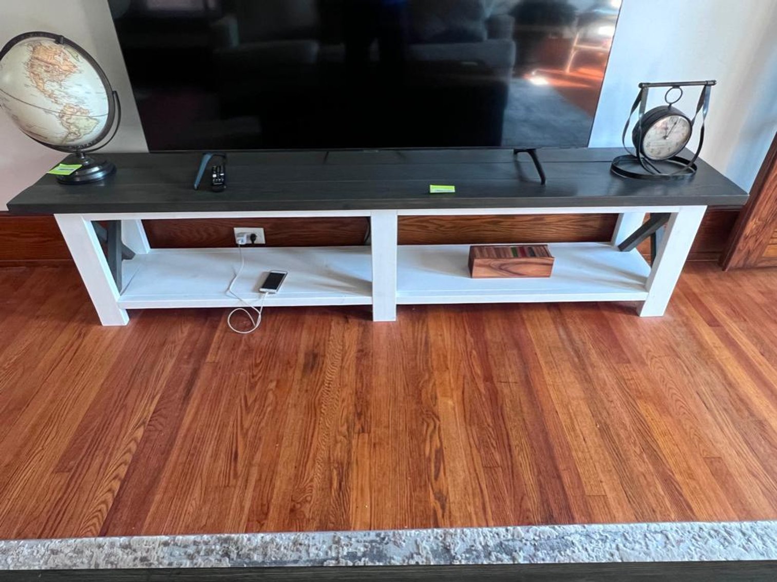 Image for HIGH END FURNITURE ONLINE ONLY AUCTION