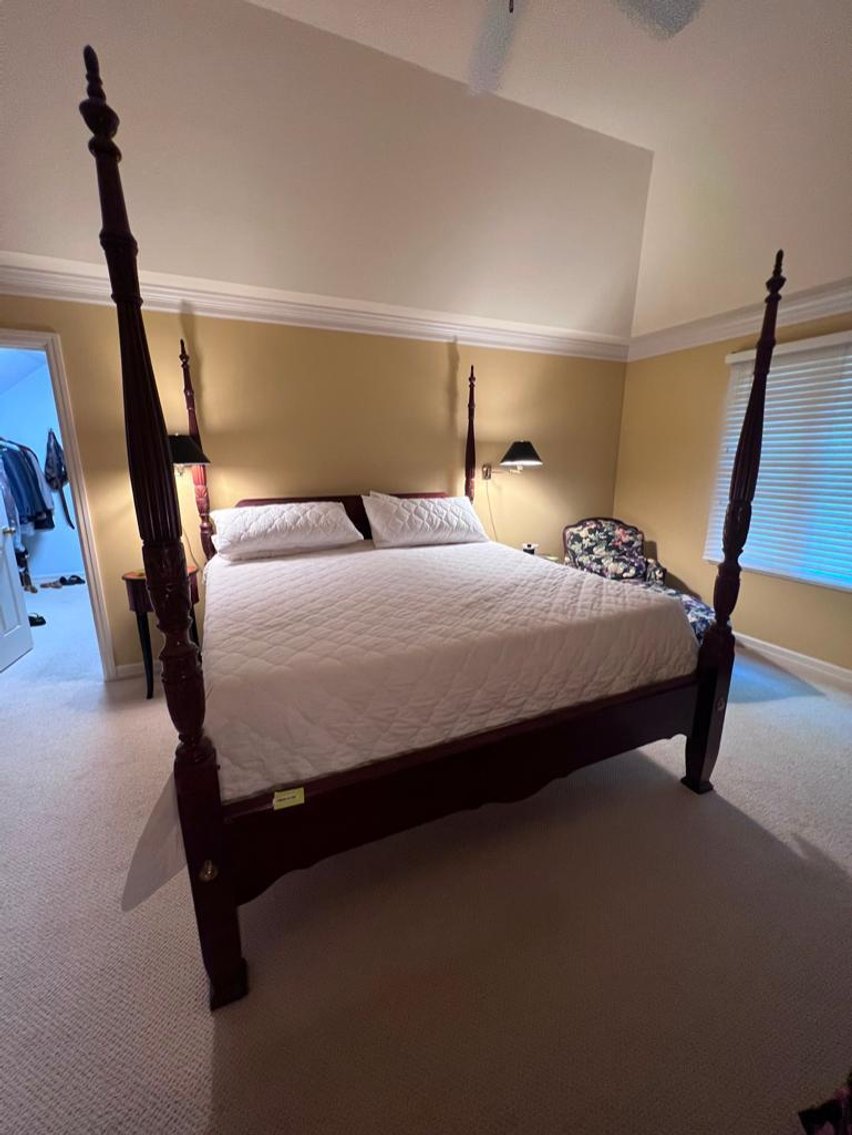 Image for HIGH END FURNITURE, DECORATIONS AND TOOLS ONLINE ONLY AUCTION