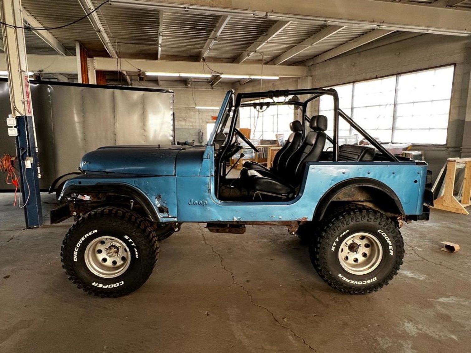 Image for JEEPS, CARS, TRUCK, CAMPER, TOOLS AND MORE ONLINE ONLY AUCTION
