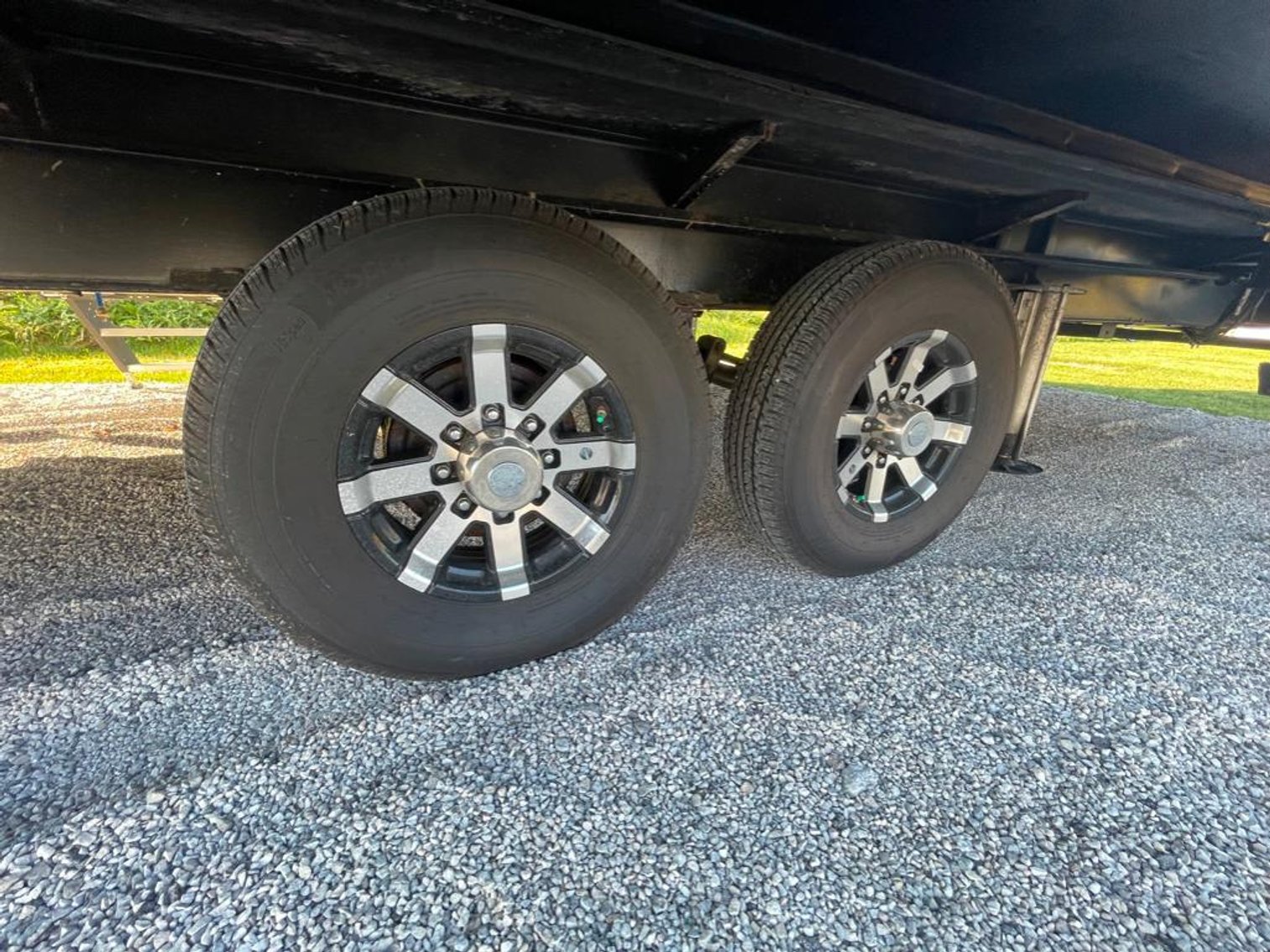 Image for 2021 Keystone Alpine 3650 RL Fifth Wheel!! ONLINE ONLY AUCTION!